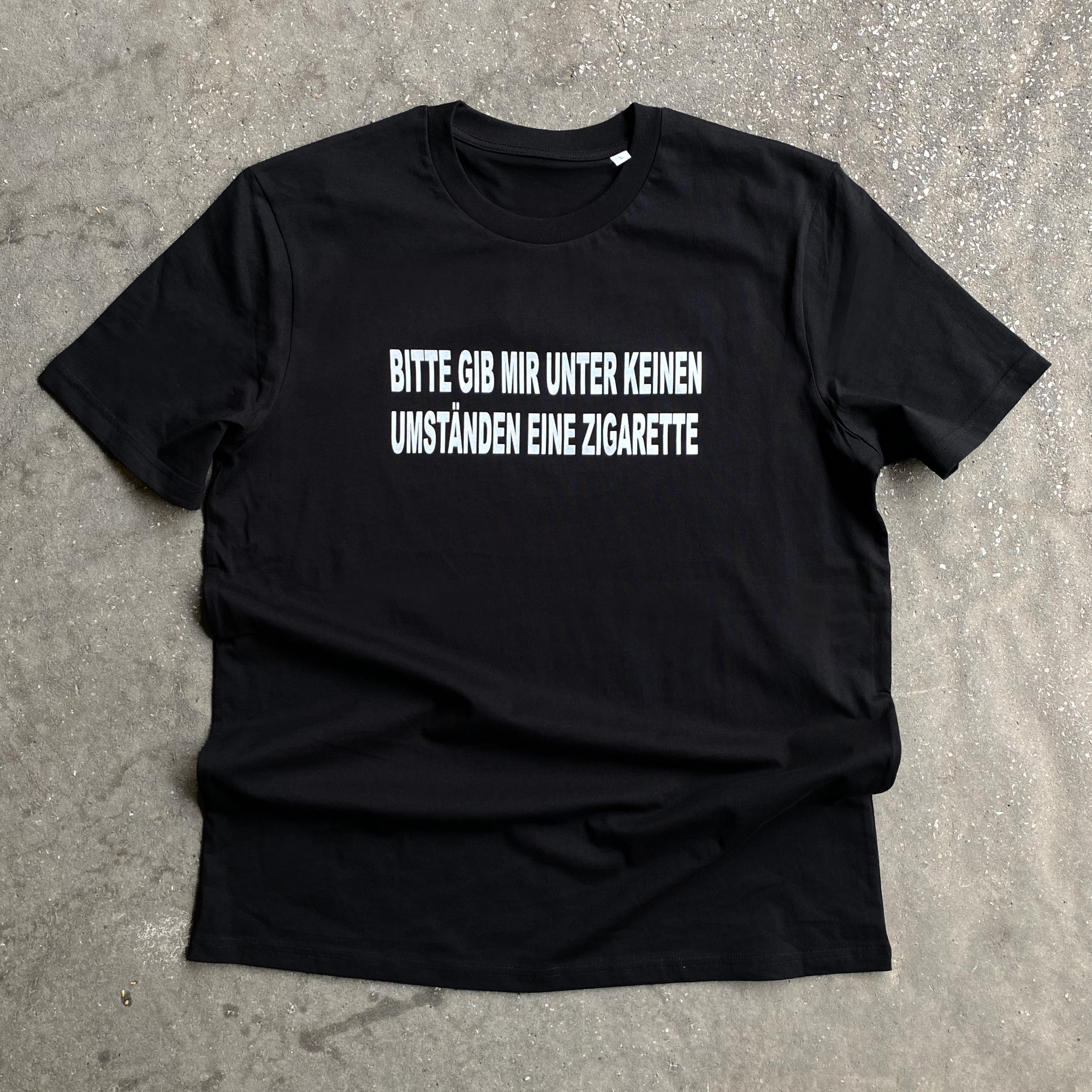 keine Zigarette T-Shirt Schwarz